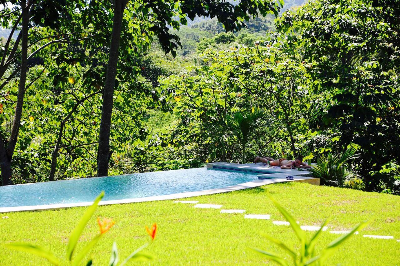 Jungle Lodge At Wild Sun Rescue Center Cabuya  Exterior foto